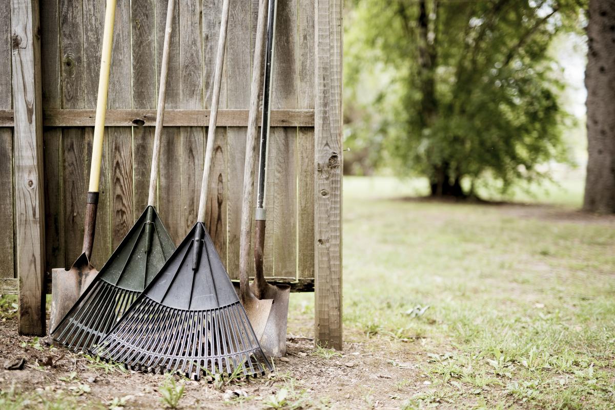 Utiliser le broyeur de végétaux pour alimenter son compost